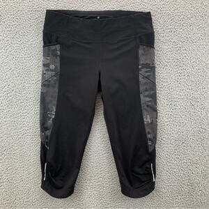 Athleta Chaturanga Capri Crop Leggings Pants Women's   - Size: M
